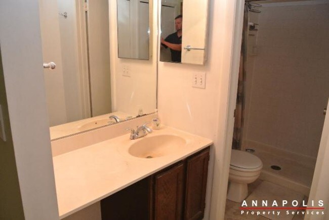 Building Photo - 12 rockwell court