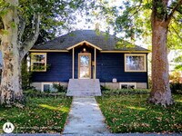 Building Photo - 2811 W Cleveland Ave