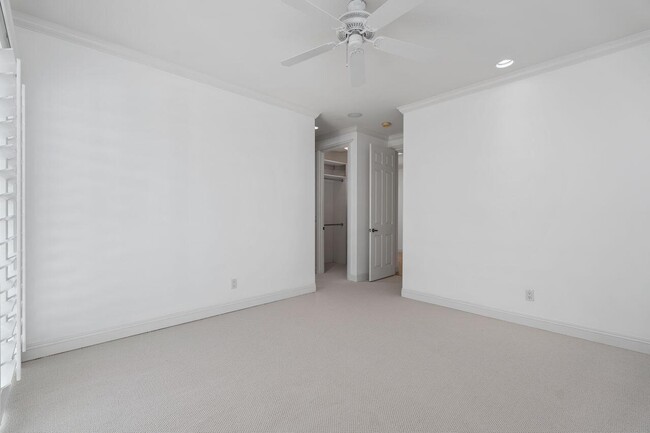 Building Photo - 50665 Spyglass Hill Dr