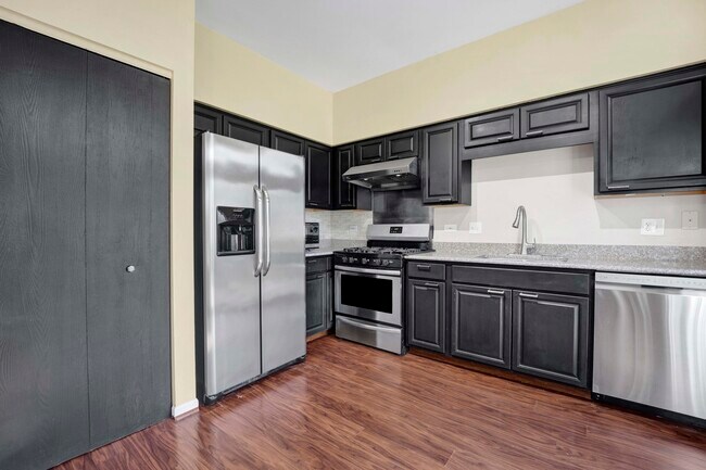 Building Photo - 2546 Eldorado Ln