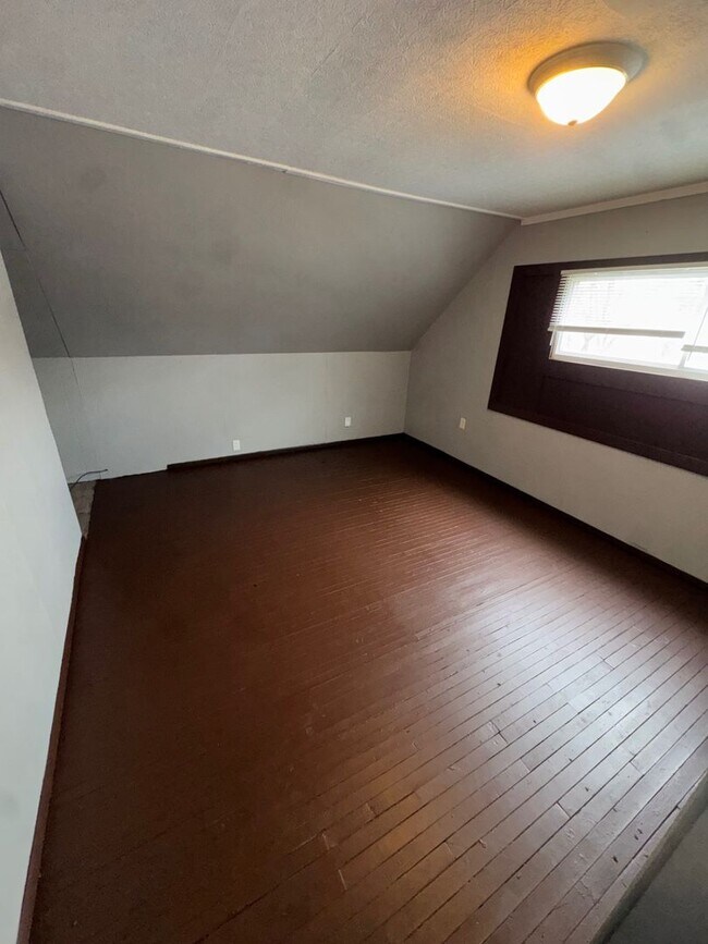 Building Photo - 3525 Dawning Ave