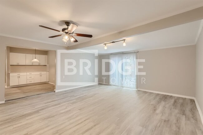 Building Photo - 2933 Deep Valley Trail