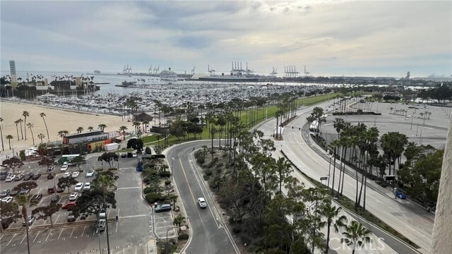 Building Photo - 800 E Ocean Blvd