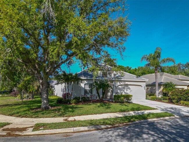 Building Photo - 12150 Mapleridge Dr