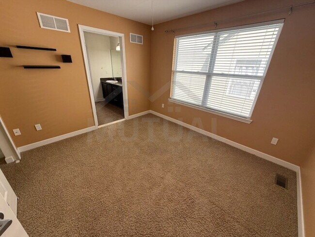 Building Photo - 26993 Maxwell Ct