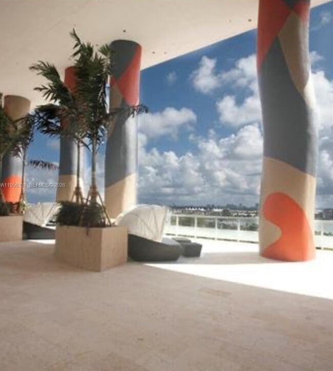 Building Photo - 50 Biscayne Blvd