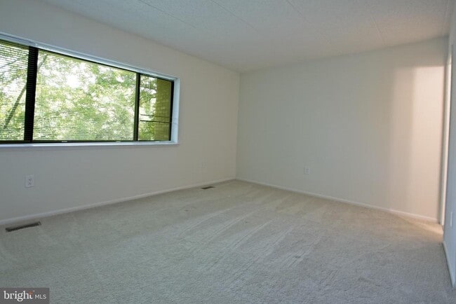 Building Photo - 11108 Boathouse Ct