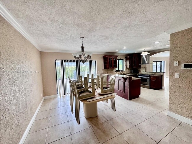 Building Photo - 19720 SW 118th Pl