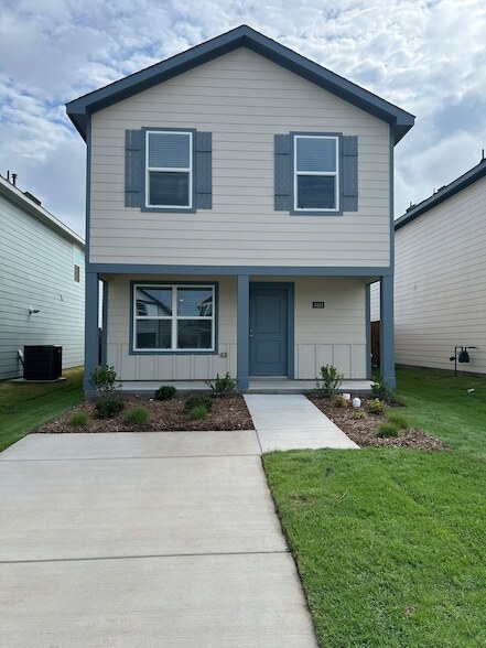 Building Photo - 4484 Bonney Ave