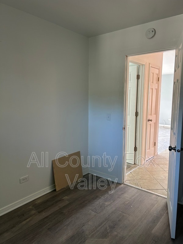 Building Photo - 344 Durham Dr