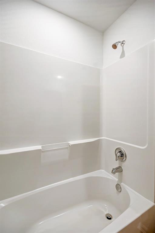 Building Photo - 9603 Fulvetta Briar Ct