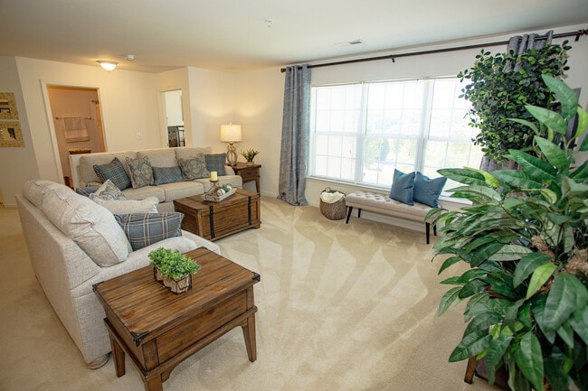 2x2 - Legacy Park Apartments