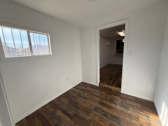 Building Photo - Newly Remolded 2 Bed 1 Bath