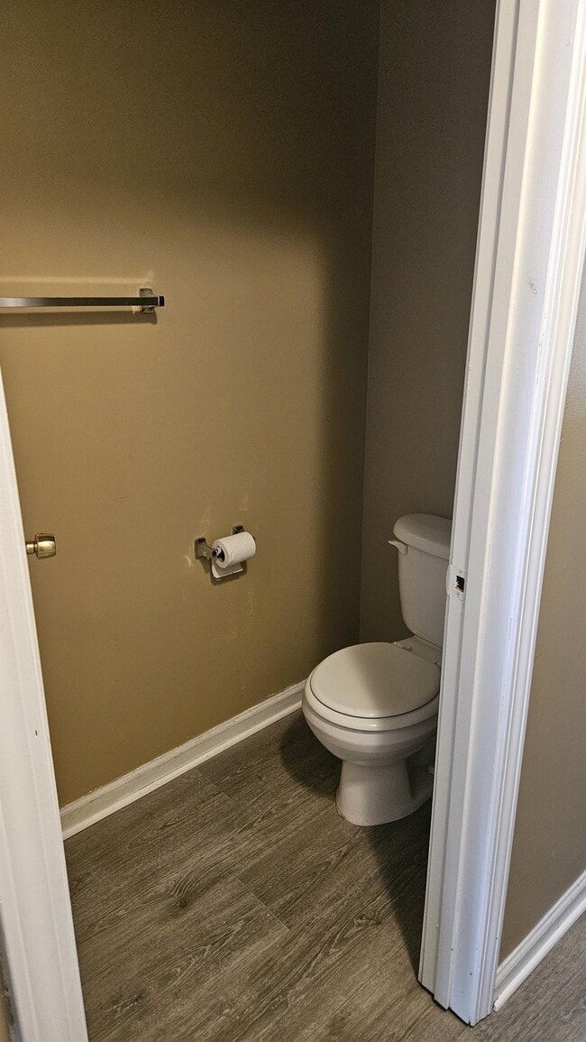 Building Photo - 5612 Union Pointe Dr