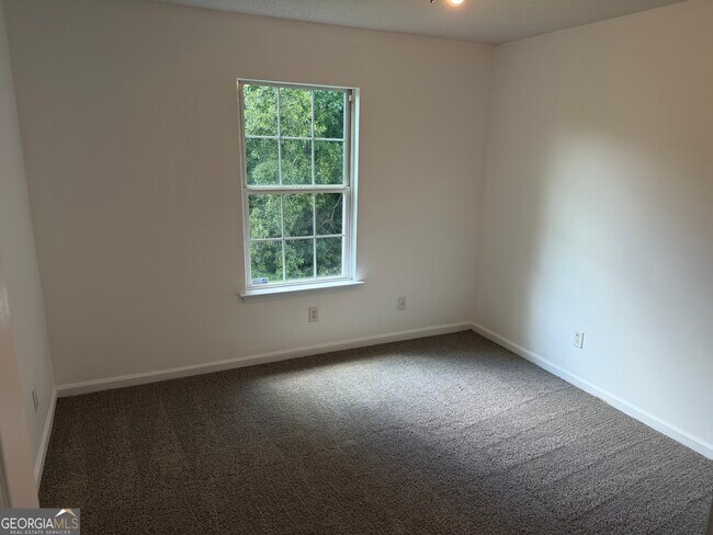 Building Photo - 244 Merriwood Cir