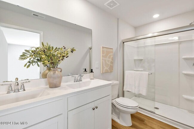 Building Photo - 4118 Hobblebush Dr