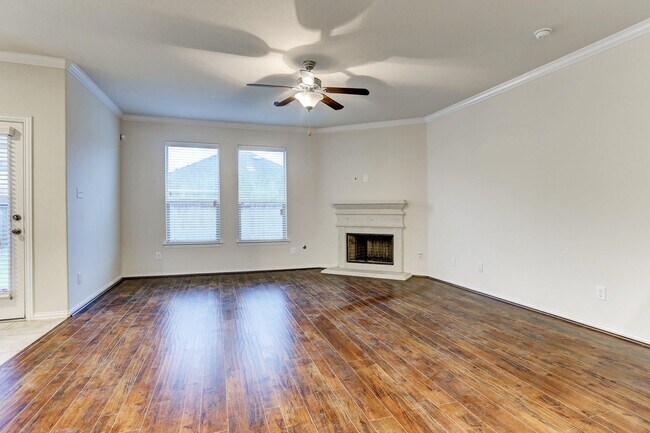 Building Photo - 19806 Amber Village Ln