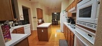 Building Photo - 9568 Spring River Way