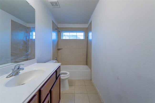 Building Photo - 11017 Panther Ct