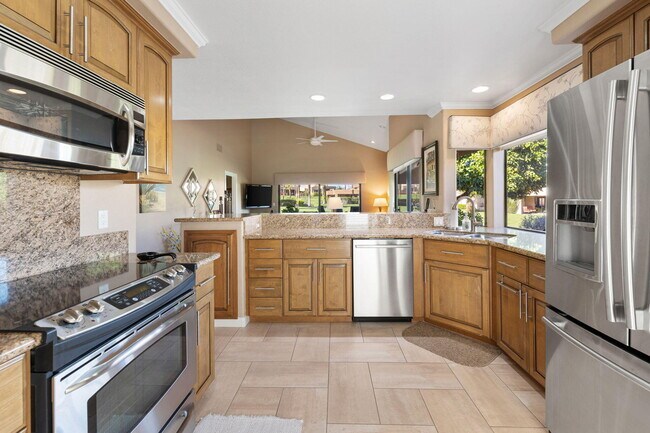 Building Photo - 73416 Poinciana Pl