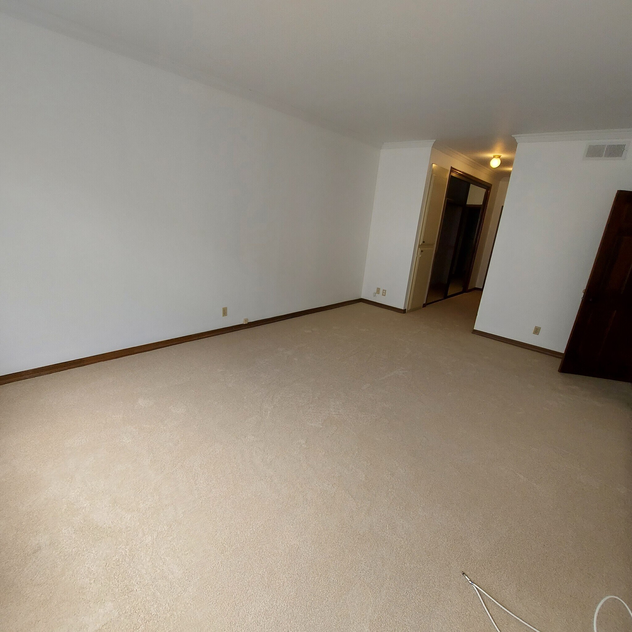 Building Photo - 10676 Wilkins Ave