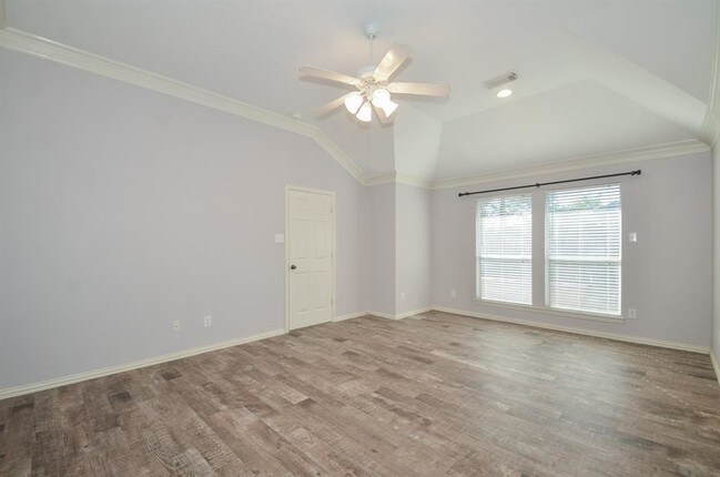 Building Photo - 7439 Parkcross Pl