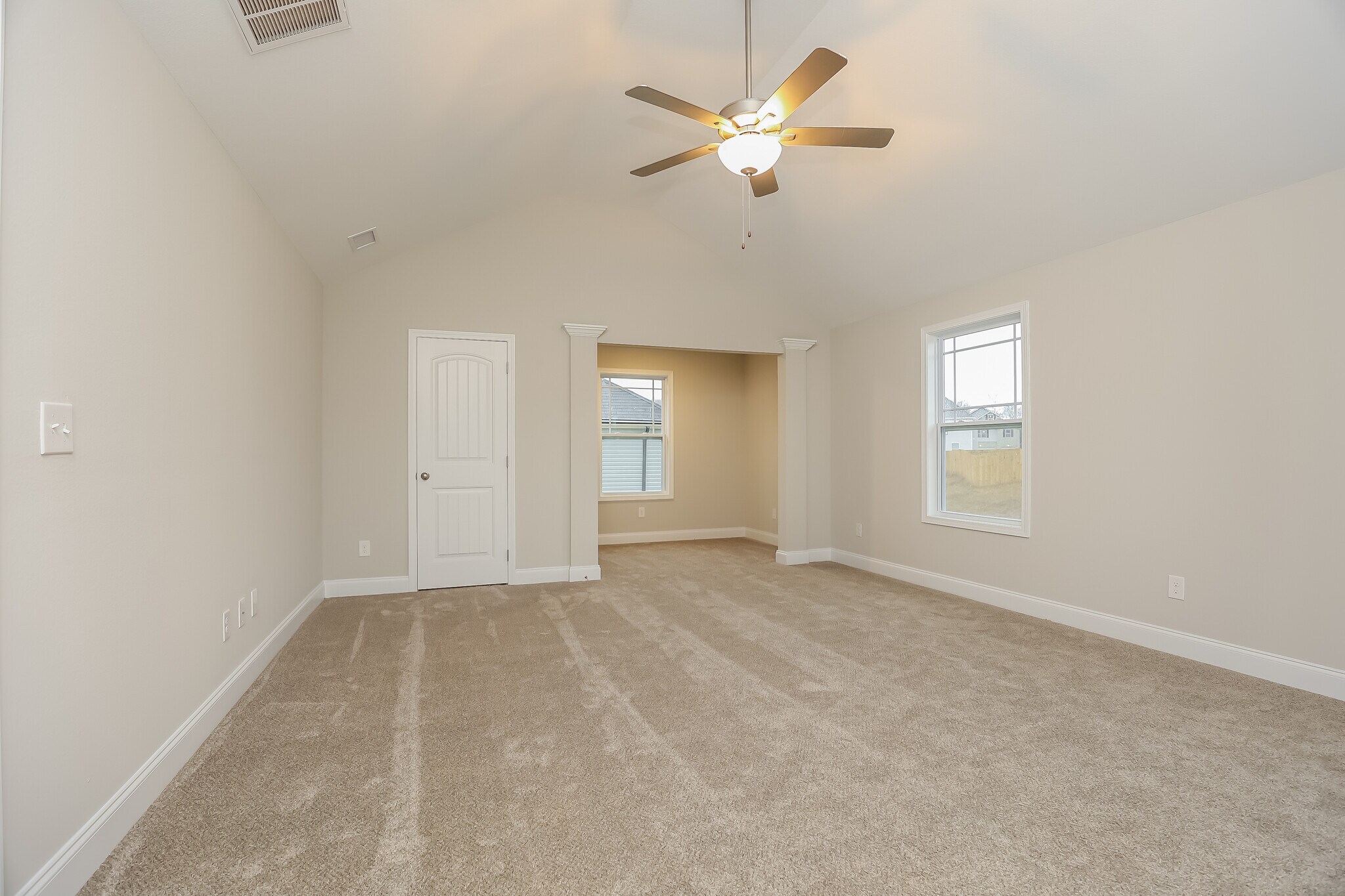 Building Photo - 1217 Black Oak Cir