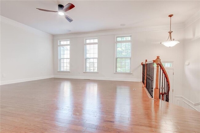 Building Photo - 3304 Ferncliff Ct