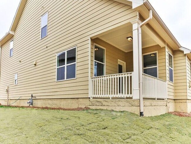 Building Photo - 5985 Carruth Lake Dr