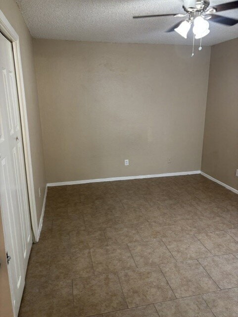 Building Photo - "Charming 2-Bed, 2-Bath in Haltom City – 901 Sq!"