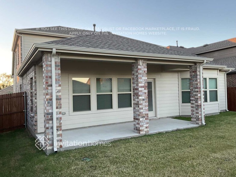 Building Photo - 7420 Seton Pl