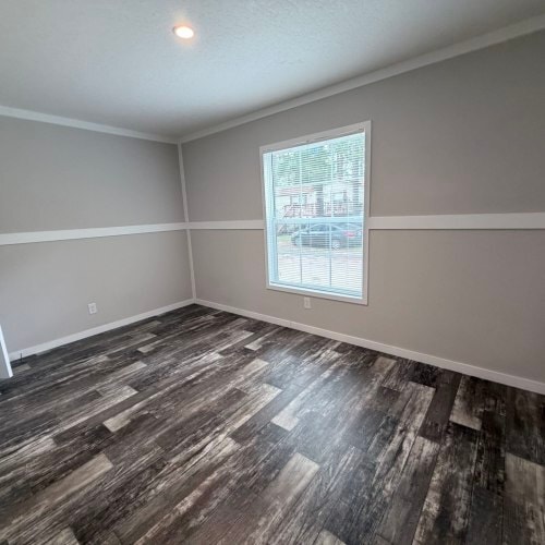 Building Photo - 127 Evans Ave