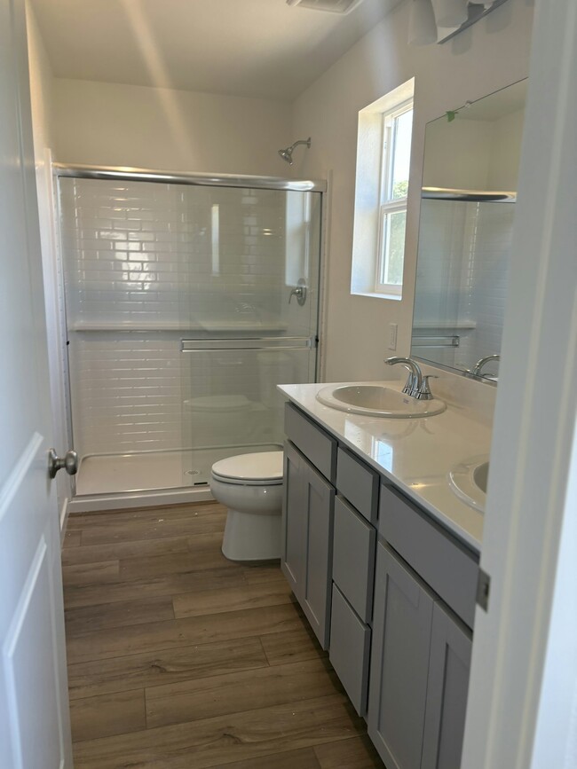 Building Photo - 7811 Silver Pond Wy