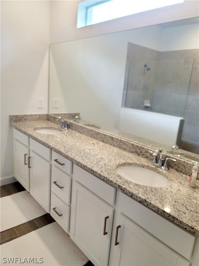 Building Photo - 3172 Weston Manor Dr