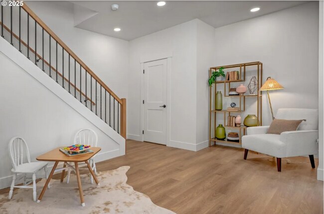 Building Photo - Brand New Modern Urban 4 Bedroom 3 1/2 Bath Homes with Designer Finishes and Air Conditioning Ava...