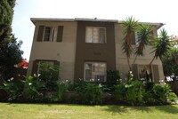 Building Photo - 11520 Cumpston St