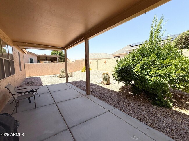 Building Photo - 17934 W Deneen Way