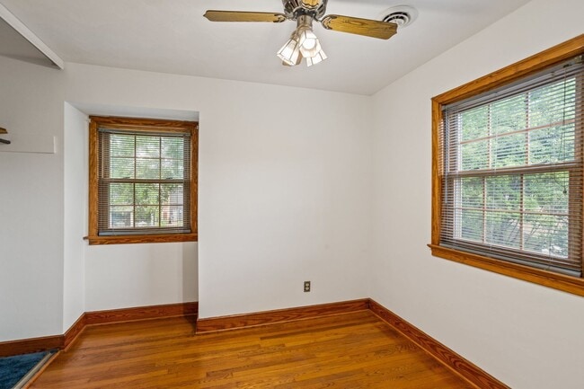 Building Photo - Poquoson