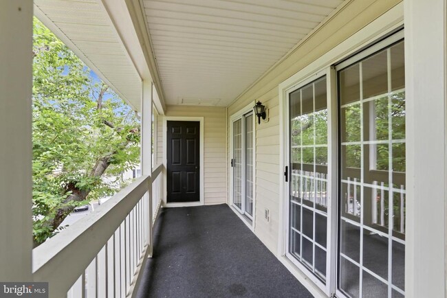 Building Photo - 10208 Ashbrooke Ct