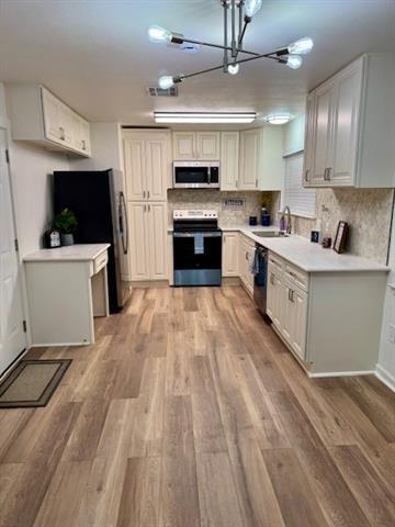 Building Photo - 420 Pearl St