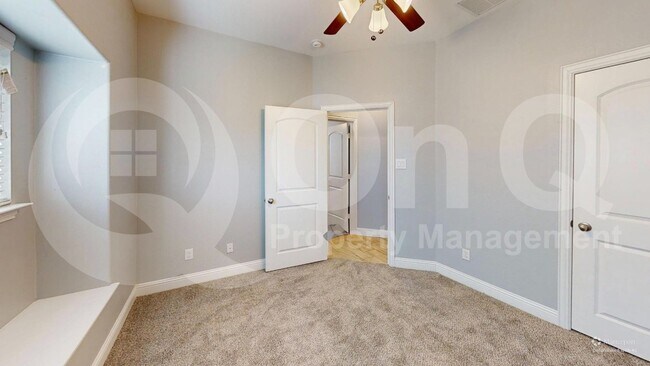 Building Photo - 4006 Whitetail Ln