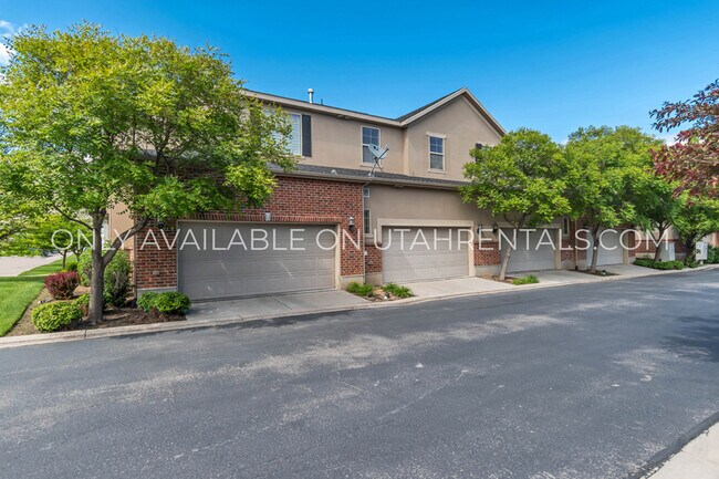 Building Photo - 142 W 3360 N