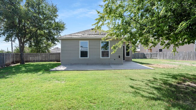 Building Photo - 9228 Lonesome Oak Drive