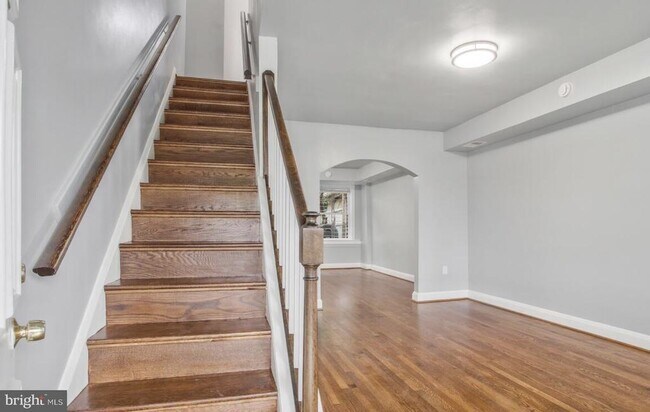 Building Photo - 4016 6th St