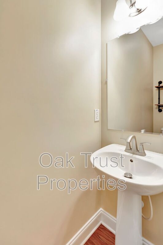 Building Photo - 186 Woodbrook Way