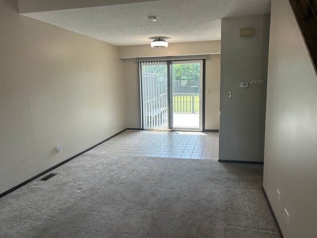 Building Photo - 3287 Allspice Ct