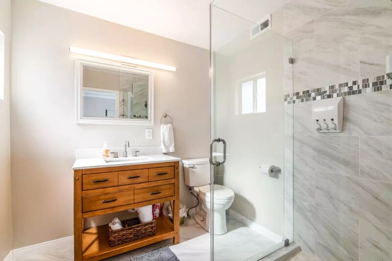 Building Photo - 3XX5 Sunswept Dr