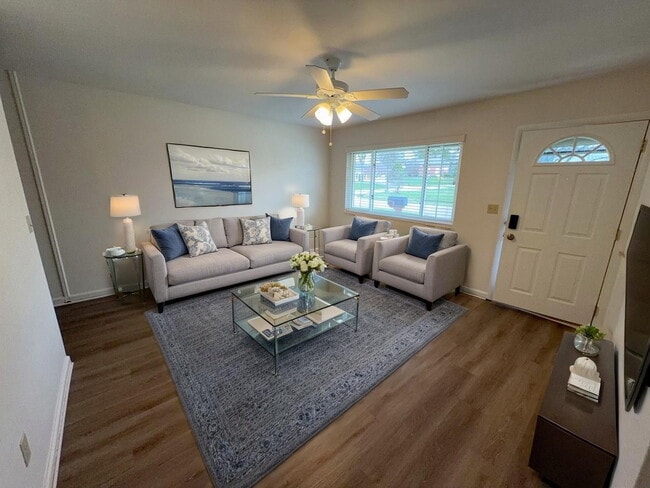 Building Photo - 5754 Nightingale Ct