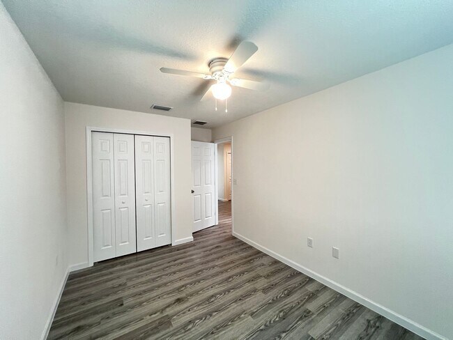 Building Photo - Beautiful and Lovely 3BD/2BA Home in Ocala!!l