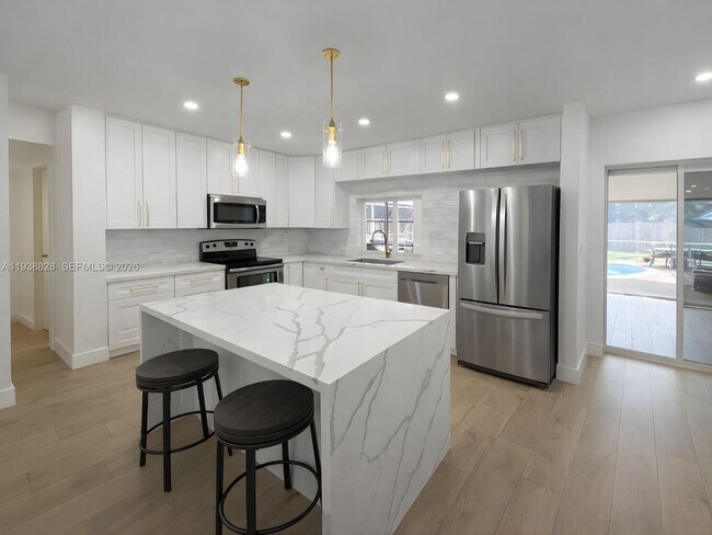 Building Photo - 5416 Jefferson St